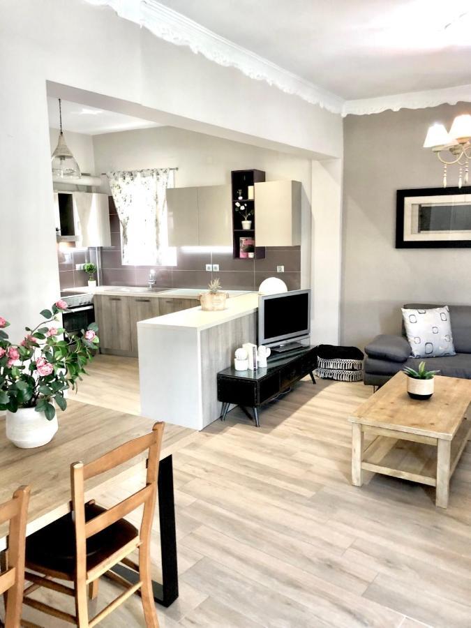 Nicol Apartmens Preveza Esterno foto